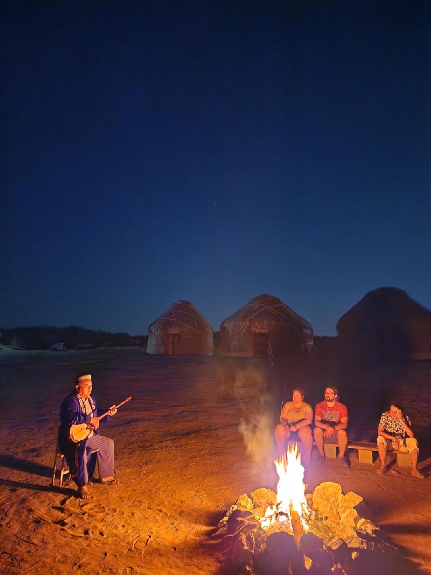Authentic Uzbek Yurt Camp Eco-Friendly Hotel Nurota Exterior photo